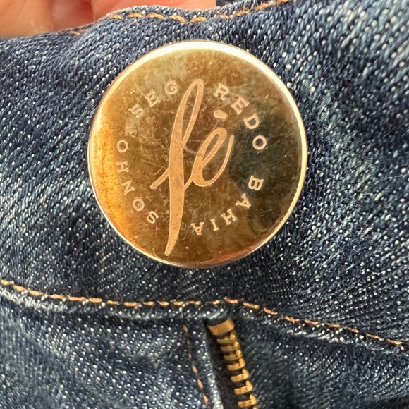 Push-Up Butt-Lifting Italian Jeans, Size 27 - Picture 5 of 8